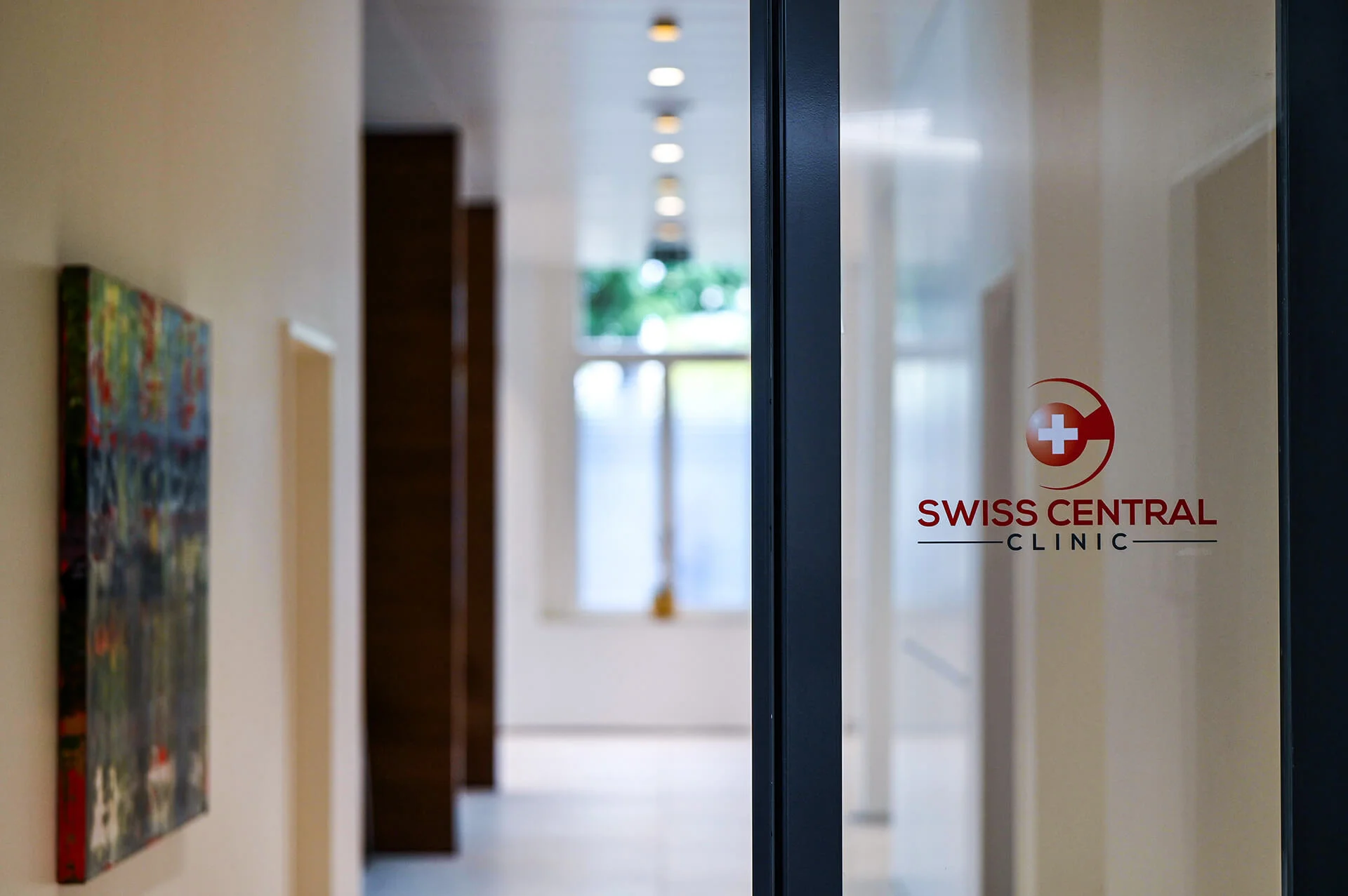 Eingang der Swiss Central Clinic